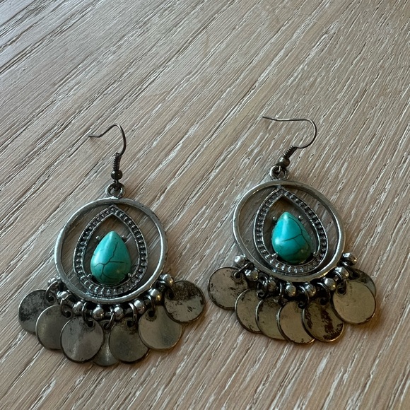 Jewelry - Silver and turquoise drop earrings